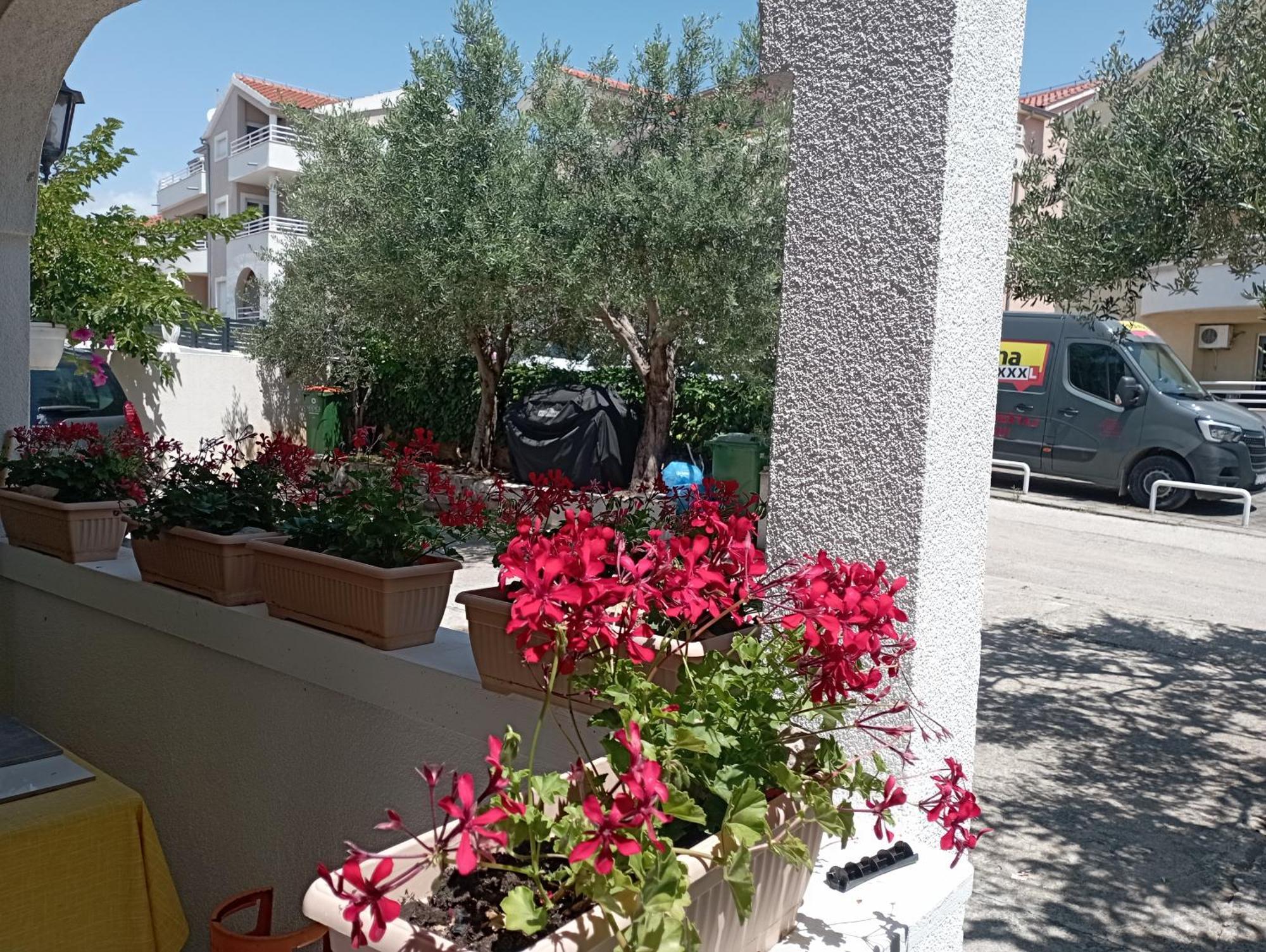 Apartmani Trubi 3 Водице Экстерьер фото